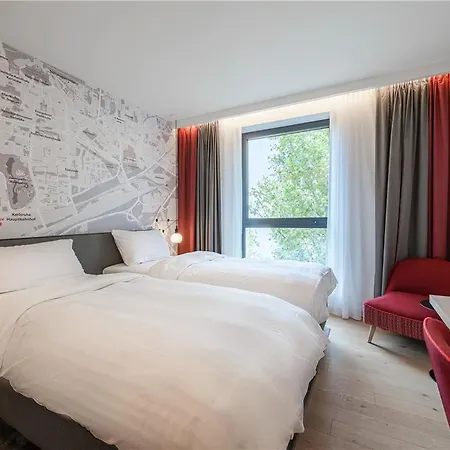 Intercityhotel * كارلسروه